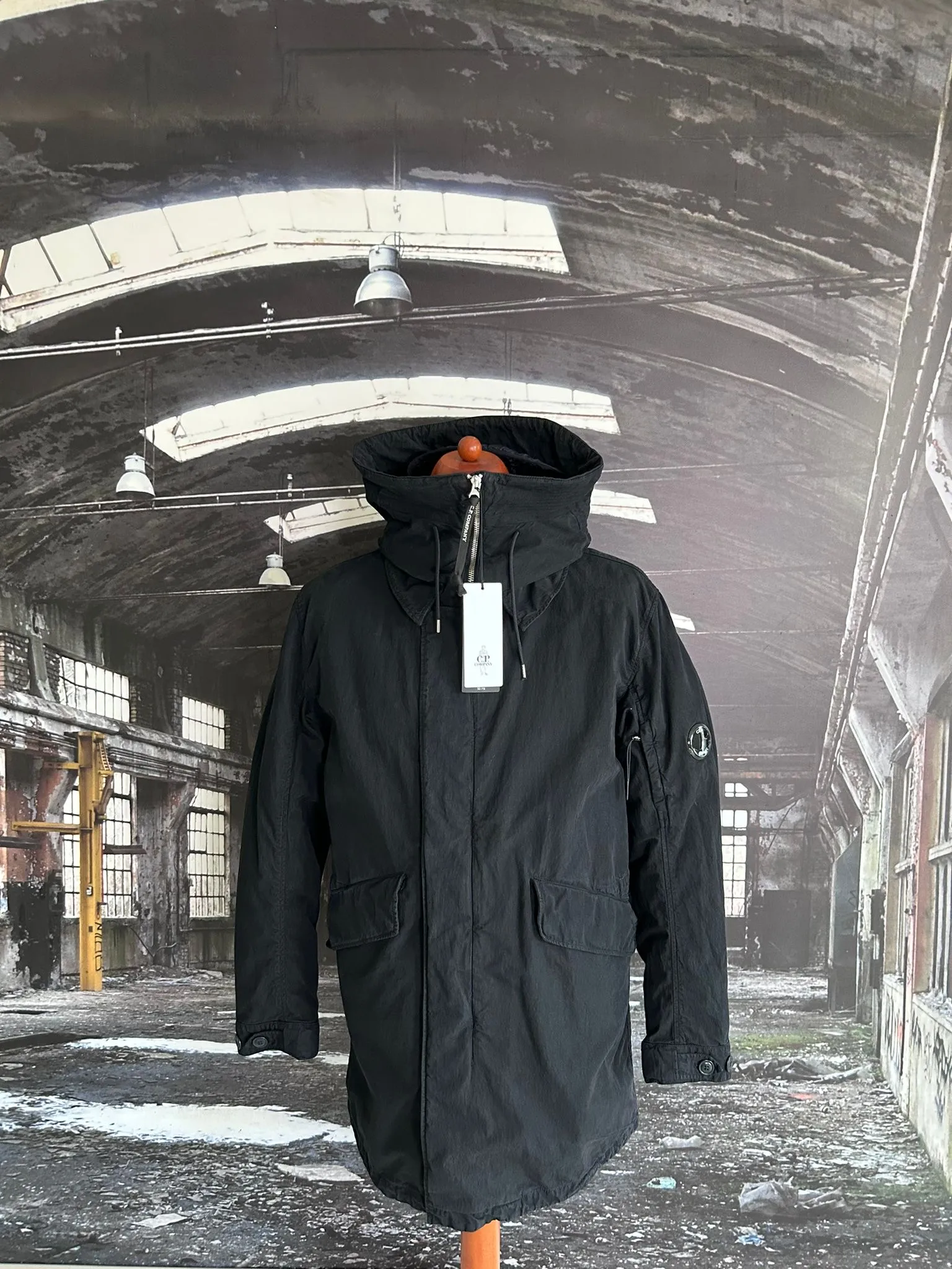 C.P. COMPANY 50 FILI PLATED PARKA