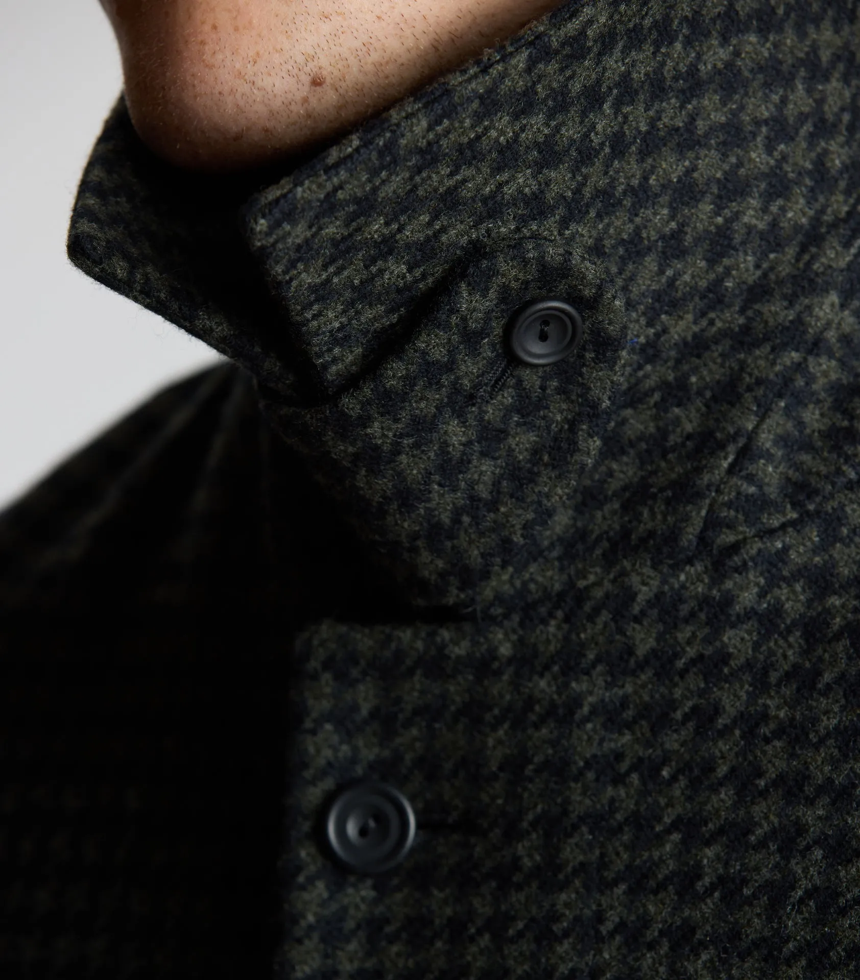 Olive/Midnight Houndstooth Raglan Sleeve Overcoat