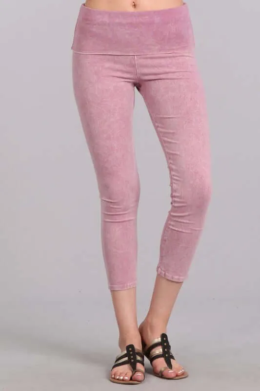 Rose Lilac Mineral Washed Capri Leggings