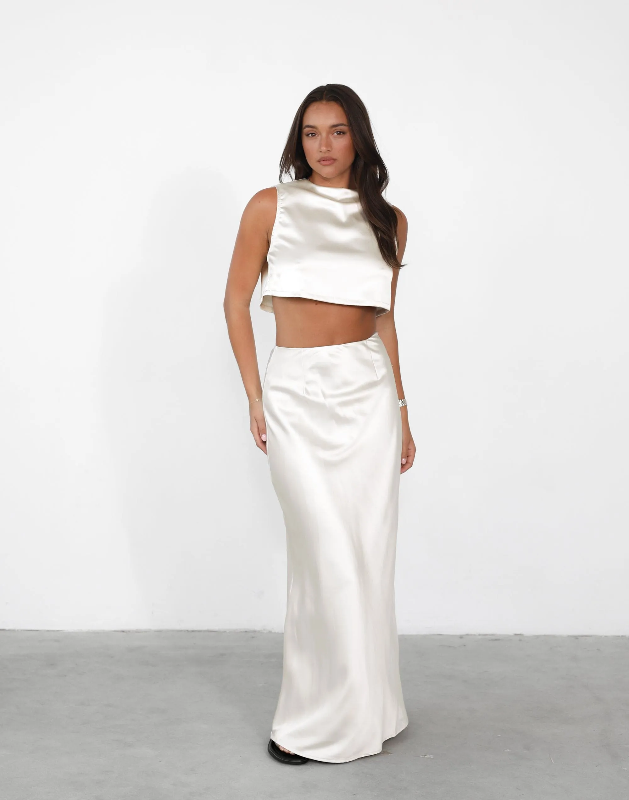 Sincerity Maxi Skirt (Pearl)