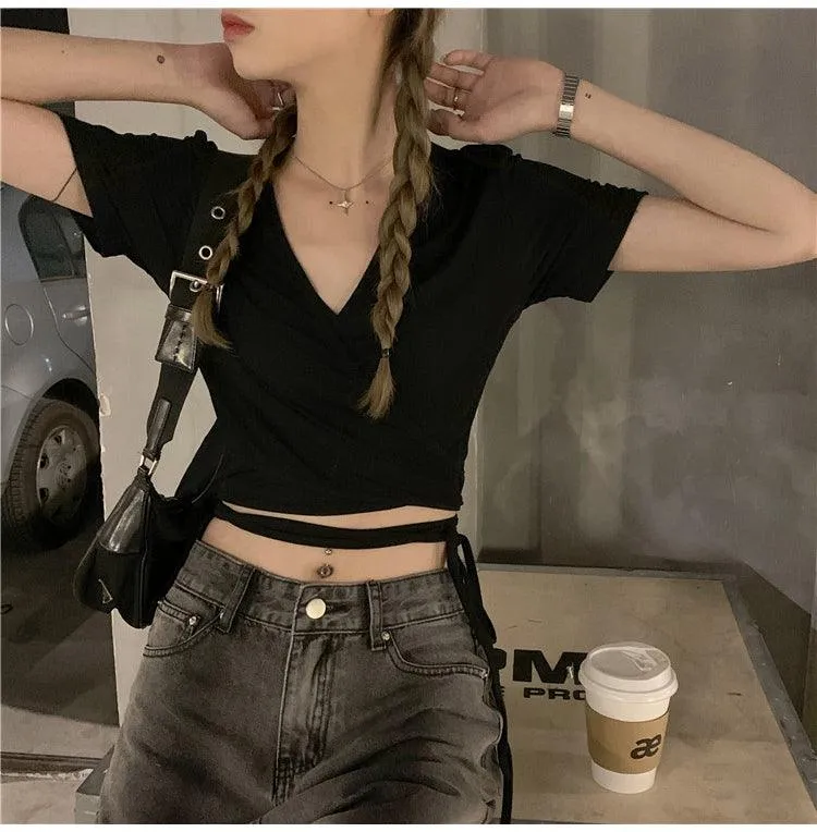 Solid V-neck Cropped Cross Tie-Up Crop Top