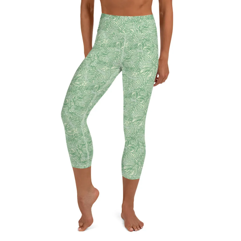 Yoga Capri Leggings in Green Palm Print