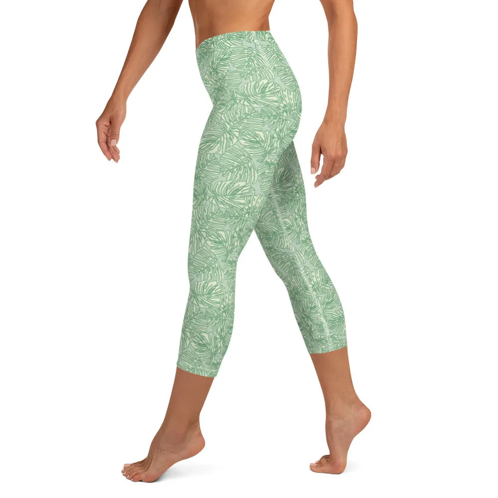 Yoga Capri Leggings in Green Palm Print