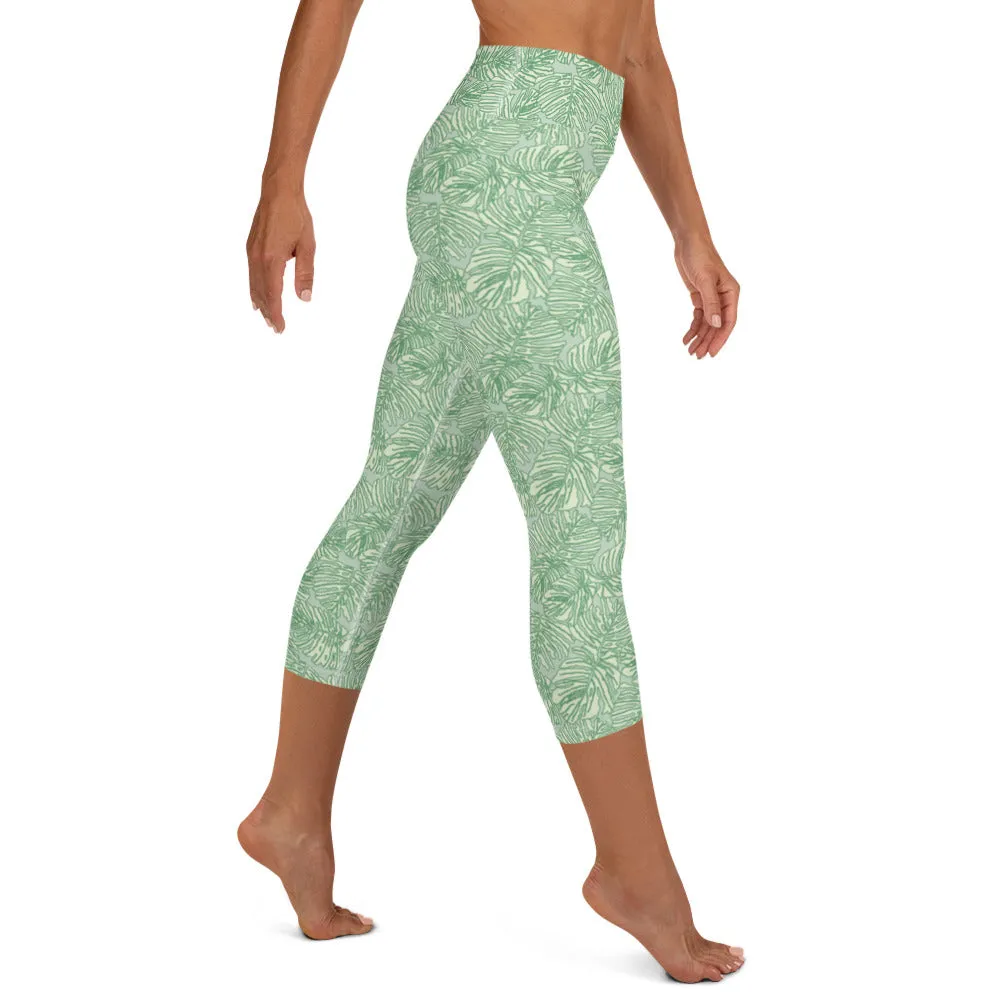 Yoga Capri Leggings in Green Palm Print